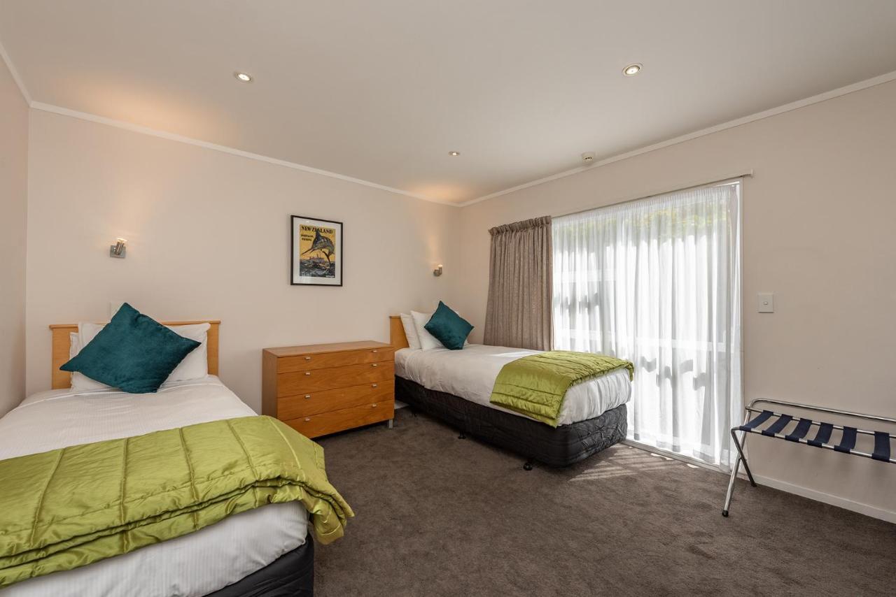 Apollo Lodge - Free Parking Веллингтон Экстерьер фото