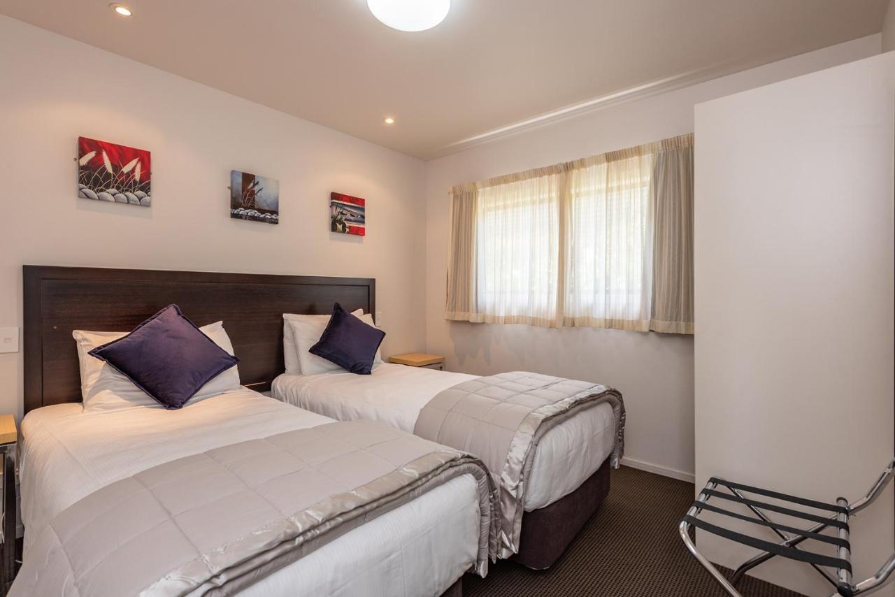 Apollo Lodge - Free Parking Веллингтон Экстерьер фото