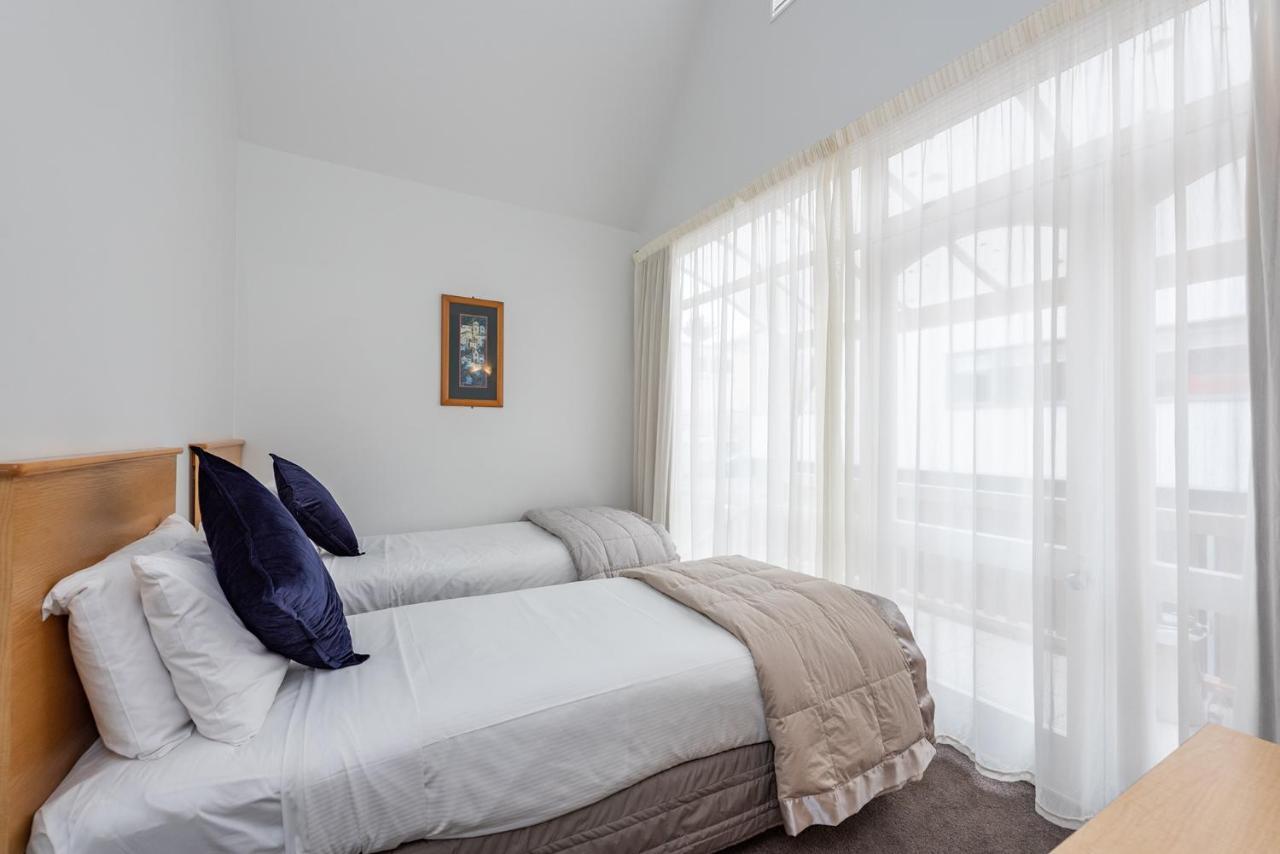 Apollo Lodge - Free Parking Веллингтон Экстерьер фото